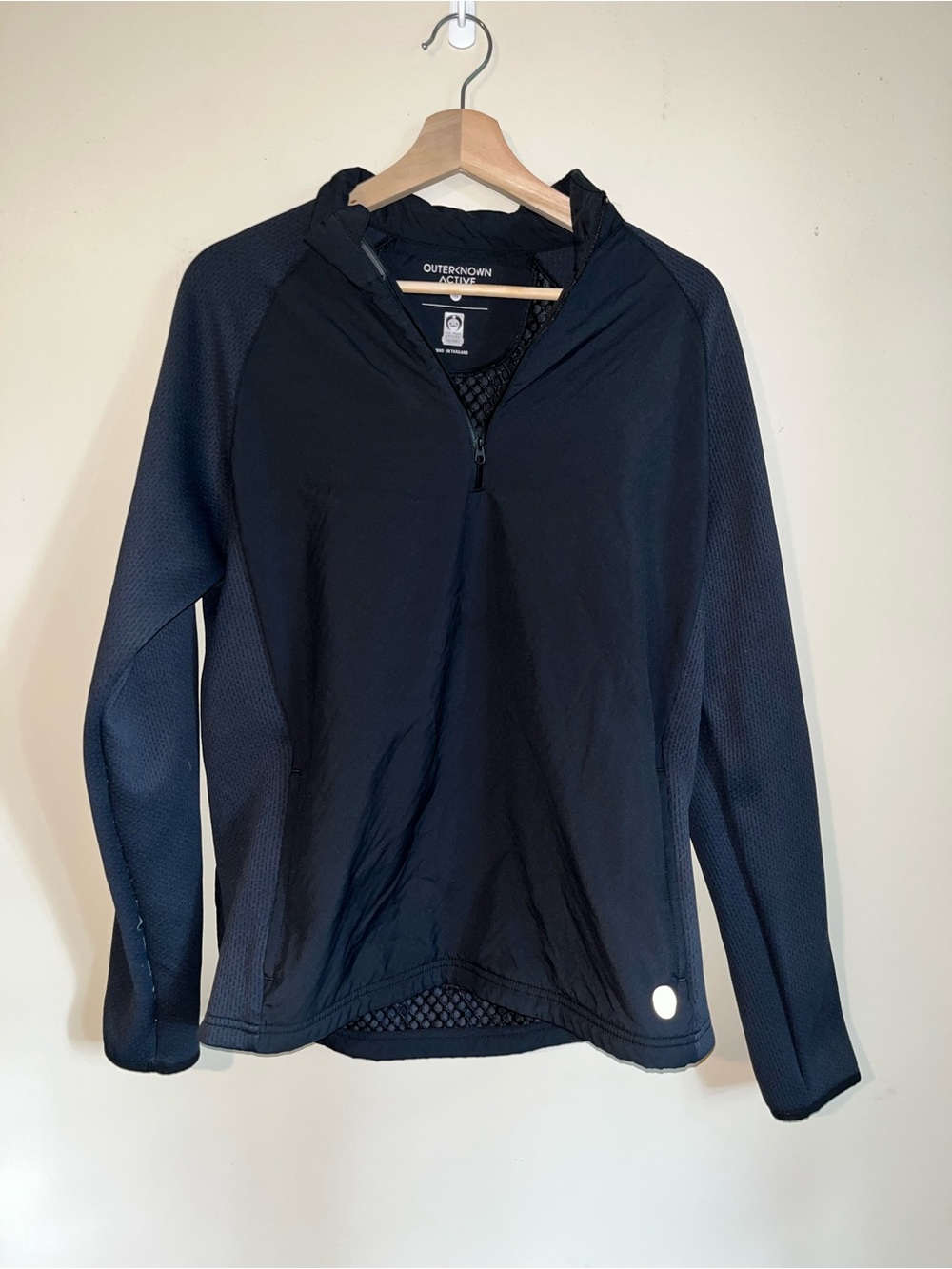 Outerknown Black Half-Zip Hooded Pullover men’s size medium